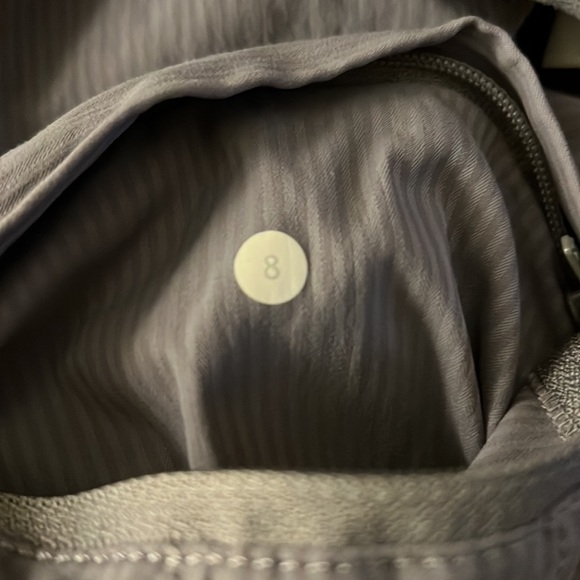 Lululemon dance studio gray crop pants sz 8 - Picture 4 of 6